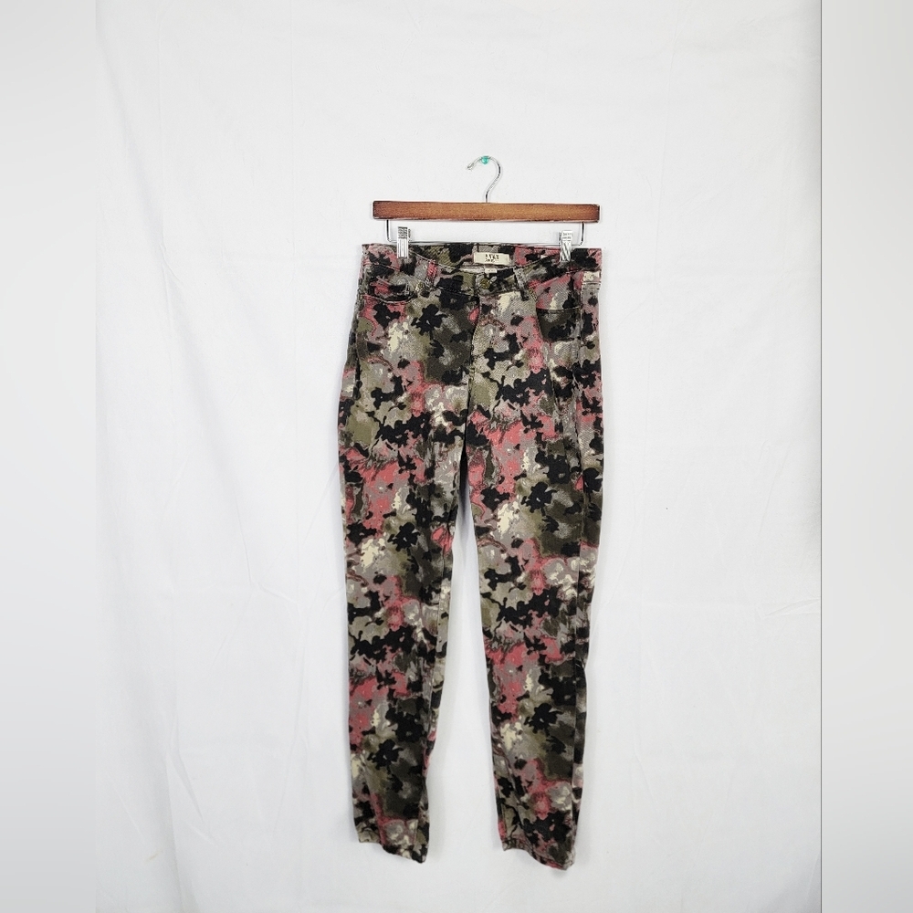 Women's Size 8/29 Vintage America Camo Pants